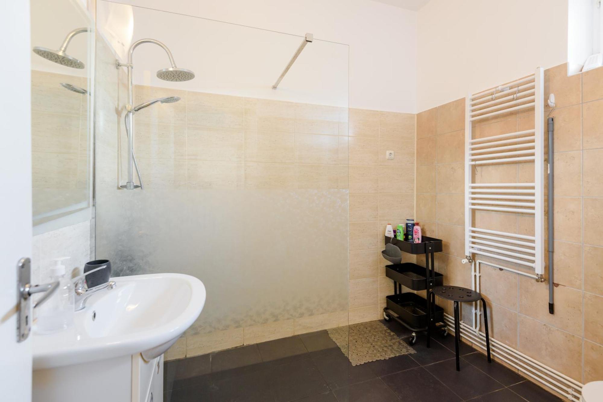 Casa Cu Cires Brasov Apartment Bagian luar foto