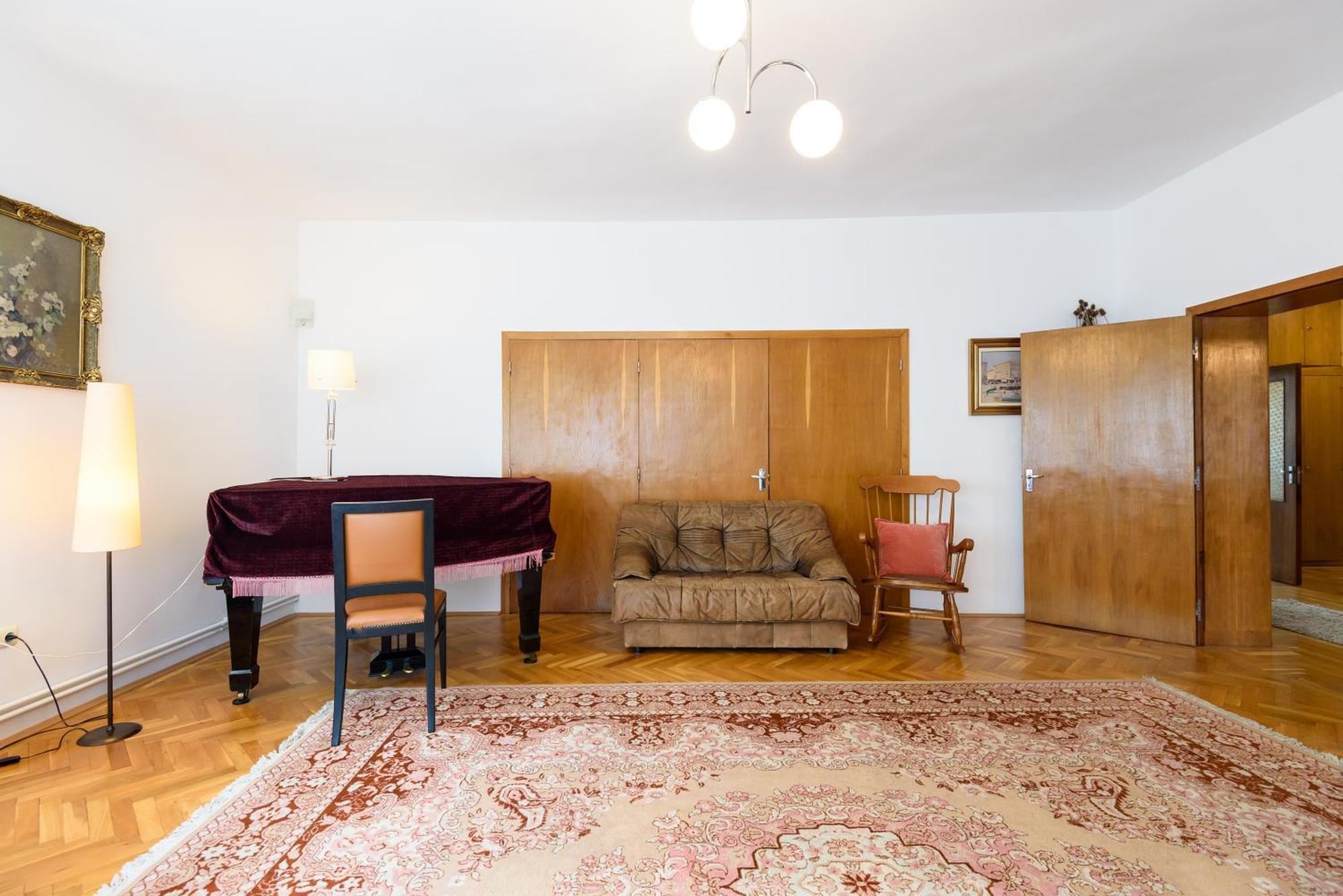 Casa Cu Cires Brasov Apartment Bagian luar foto