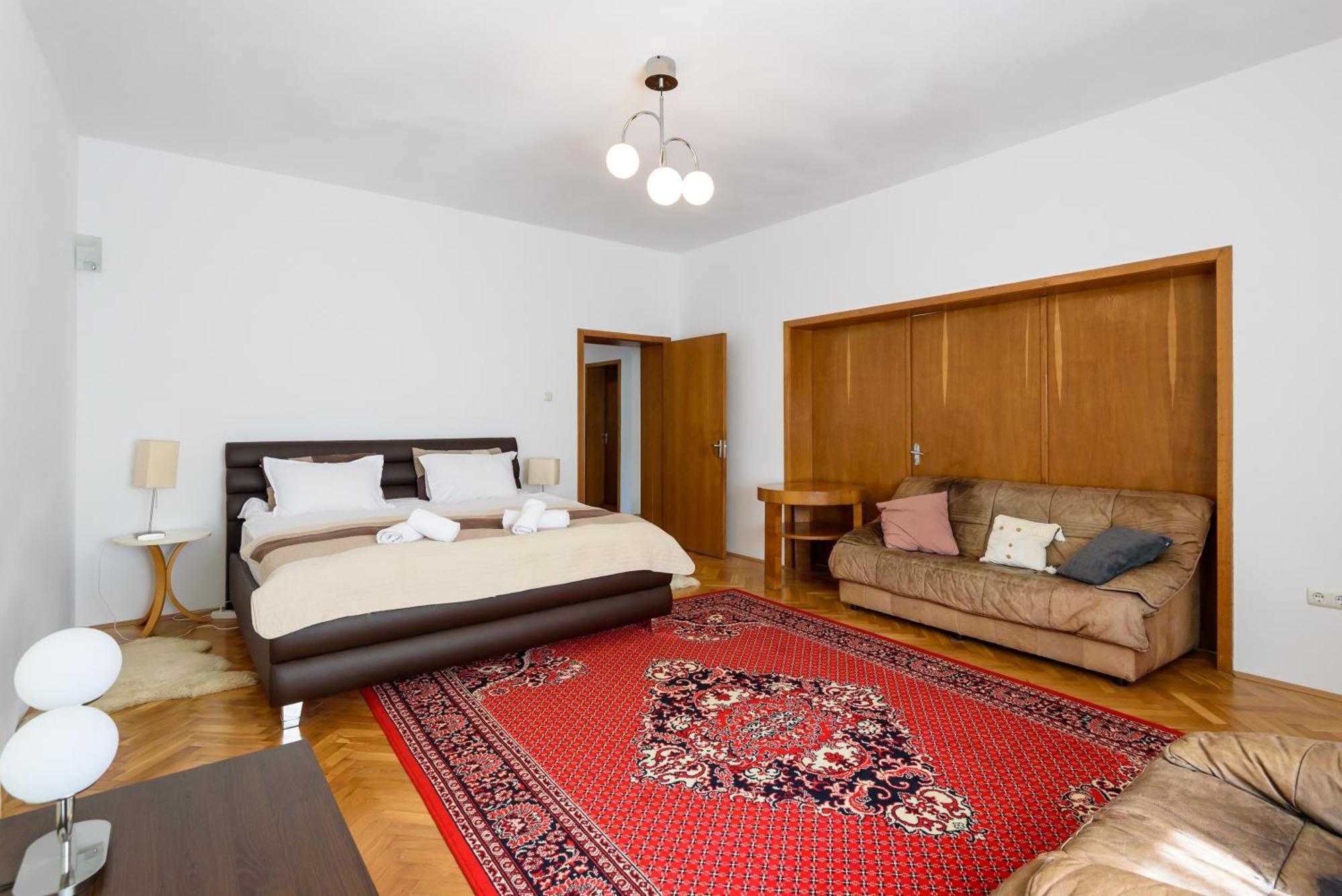 Casa Cu Cires Brasov Apartment Bagian luar foto